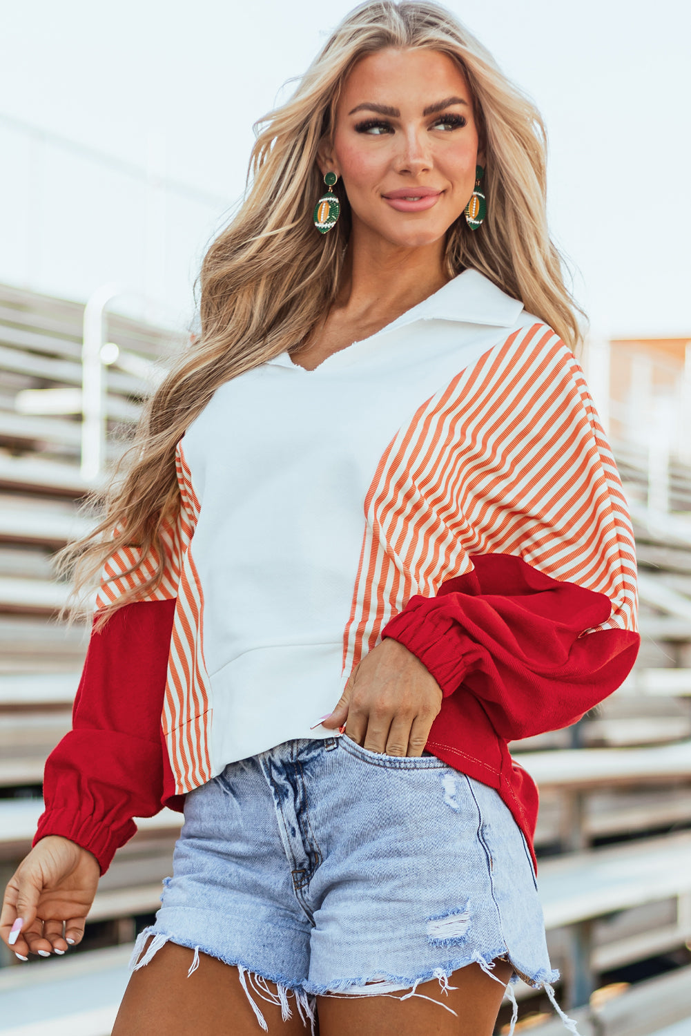 Striped Oversized Sweatshirt - Sporty and Colorful Style