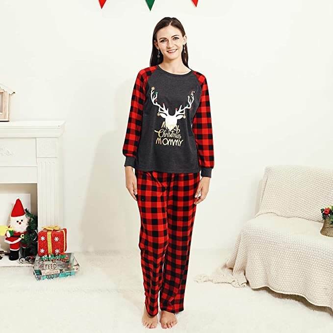 Family Cartoon Pajama Set for Cozy Home Style
