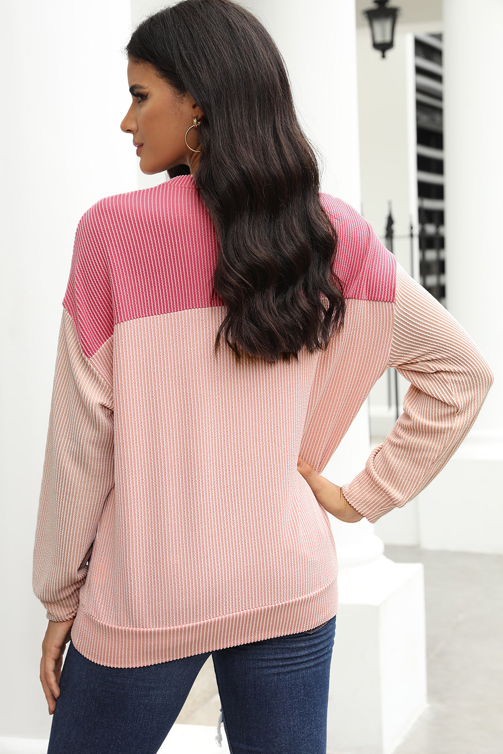 Color Block Ribbed Long Sleeve Top with Casual Fit