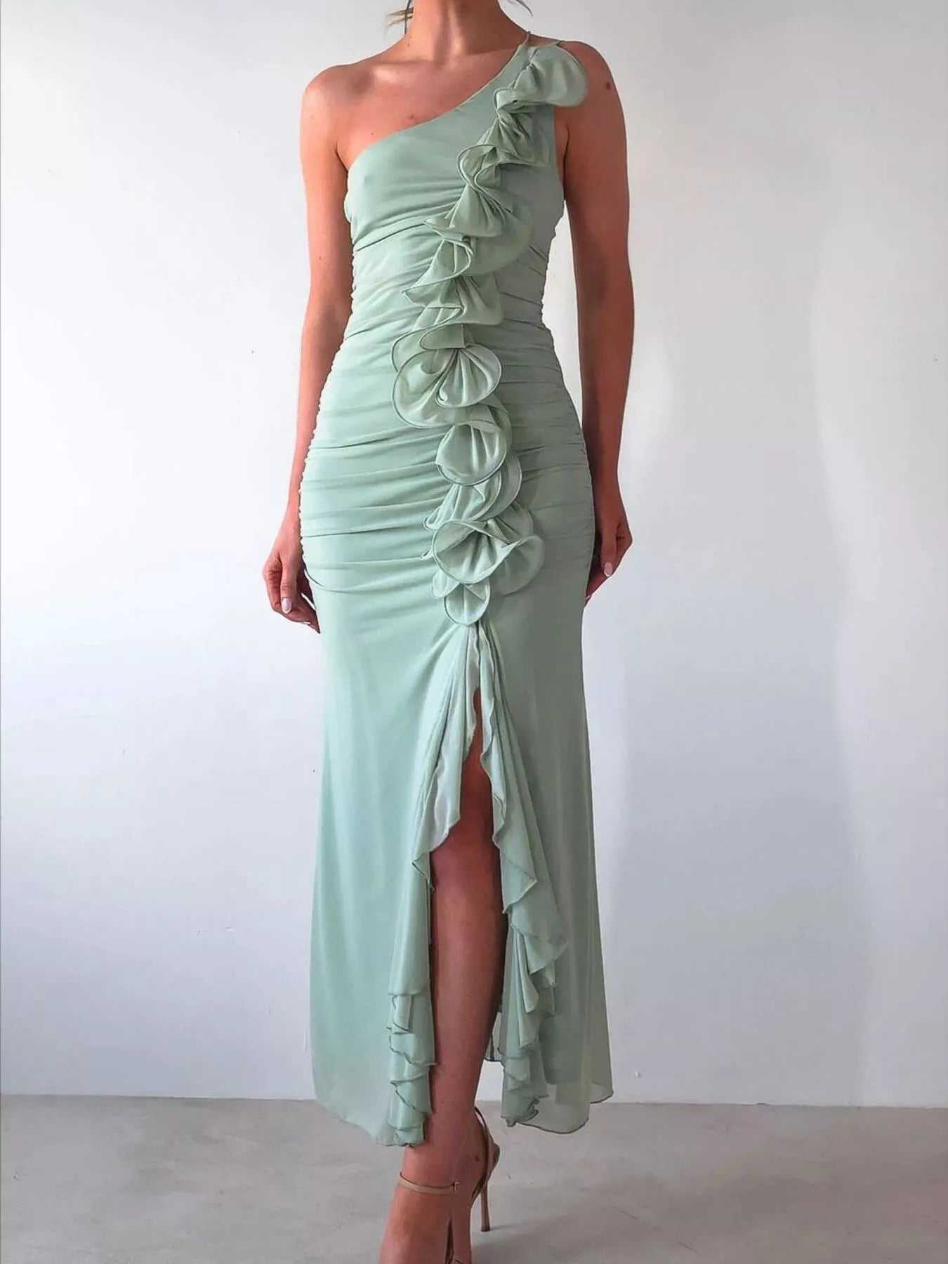 Elegant One-Shoulder Ruffle Slit Dress styling