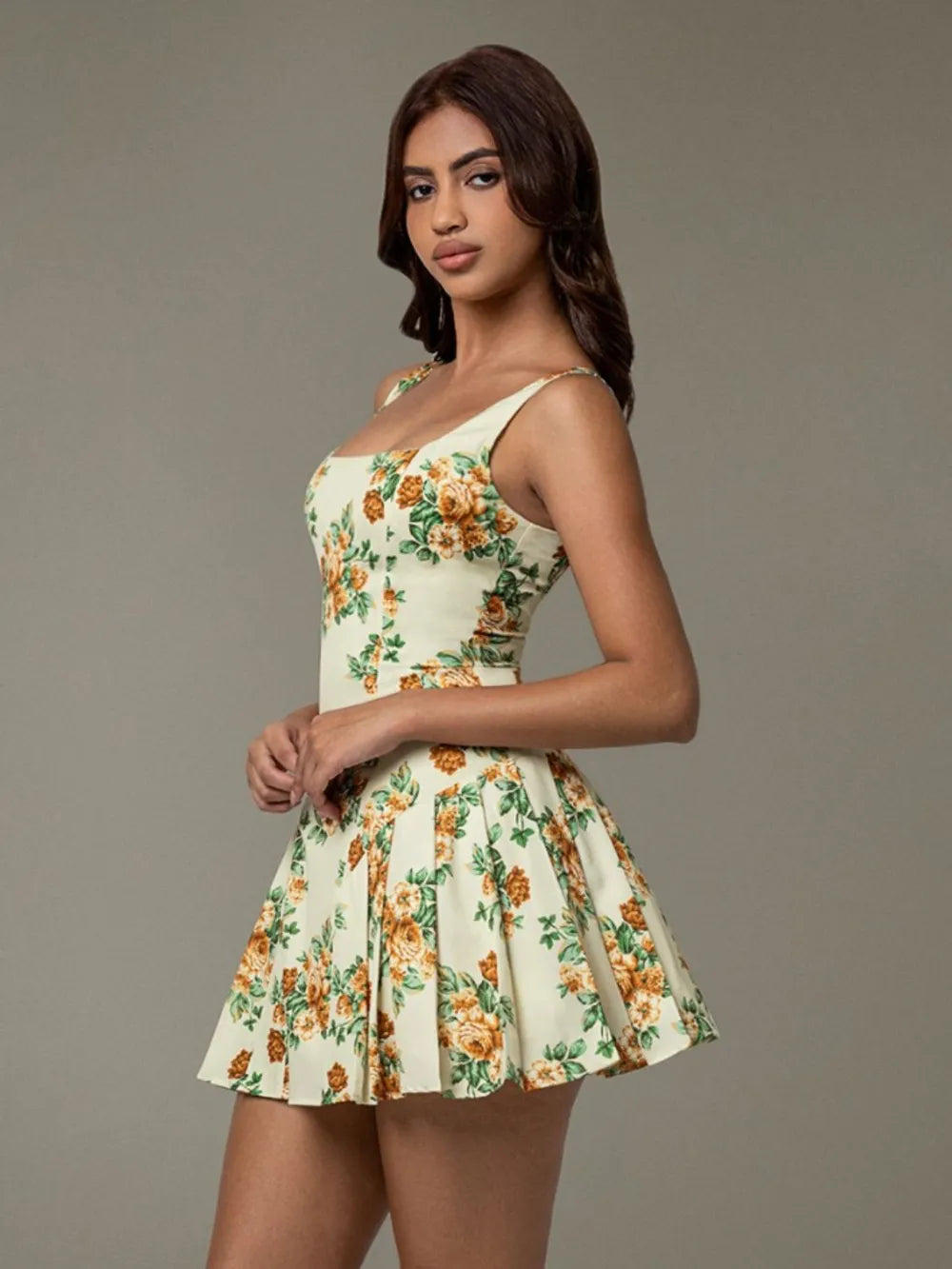  Floral Sleeveless Mini Pleated Dress Elegant Summer Look